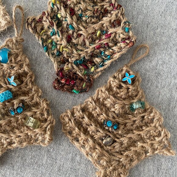 Handmade Crochet Cream Tan Jute Christmas Tree Hanging Decorations Set of 5 - Picture 4 of 9